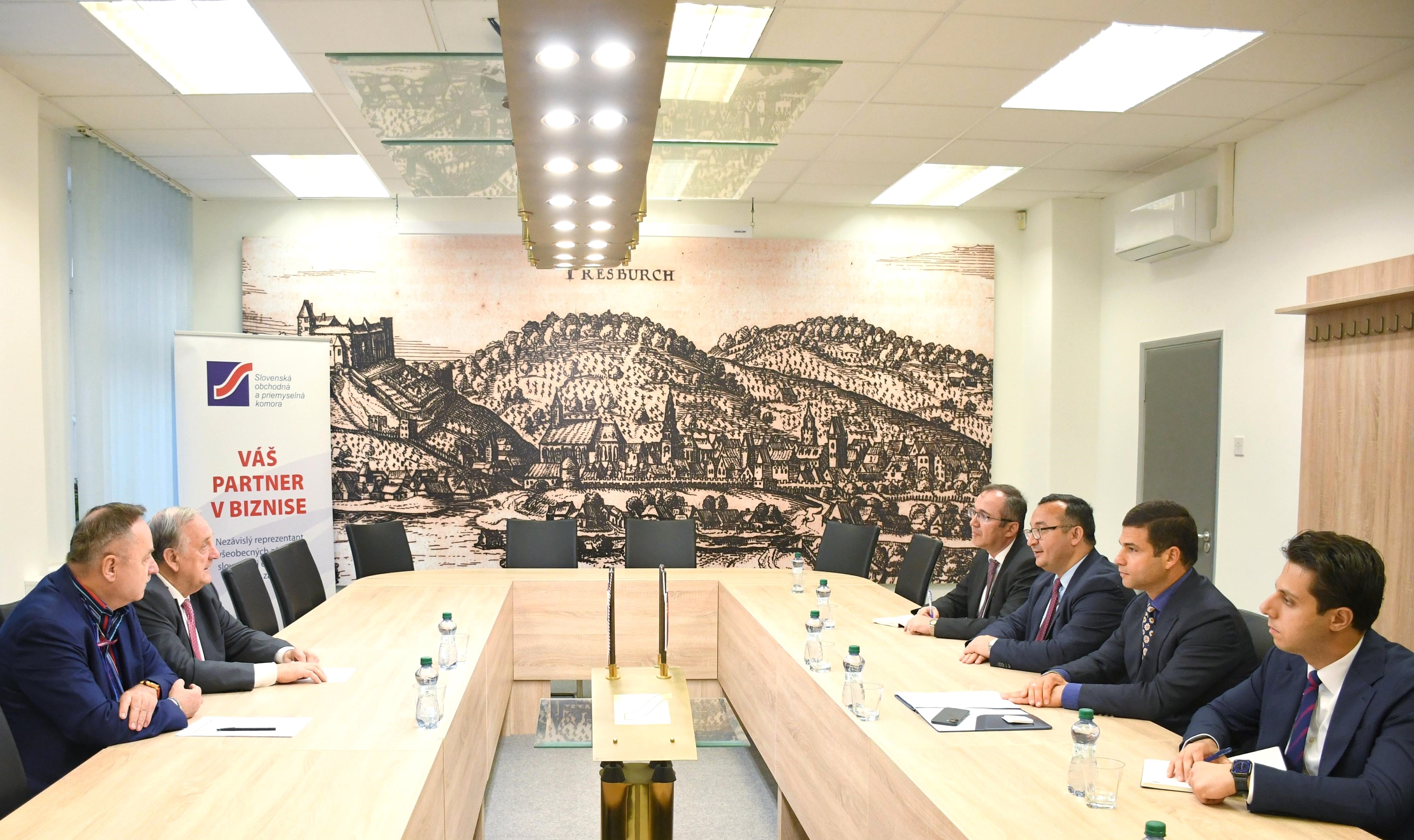 KOBİA heyəti Slovakiyada biznes əməkdaşlığının genişləndirilməsi istiqamətində görüşlər keçirib